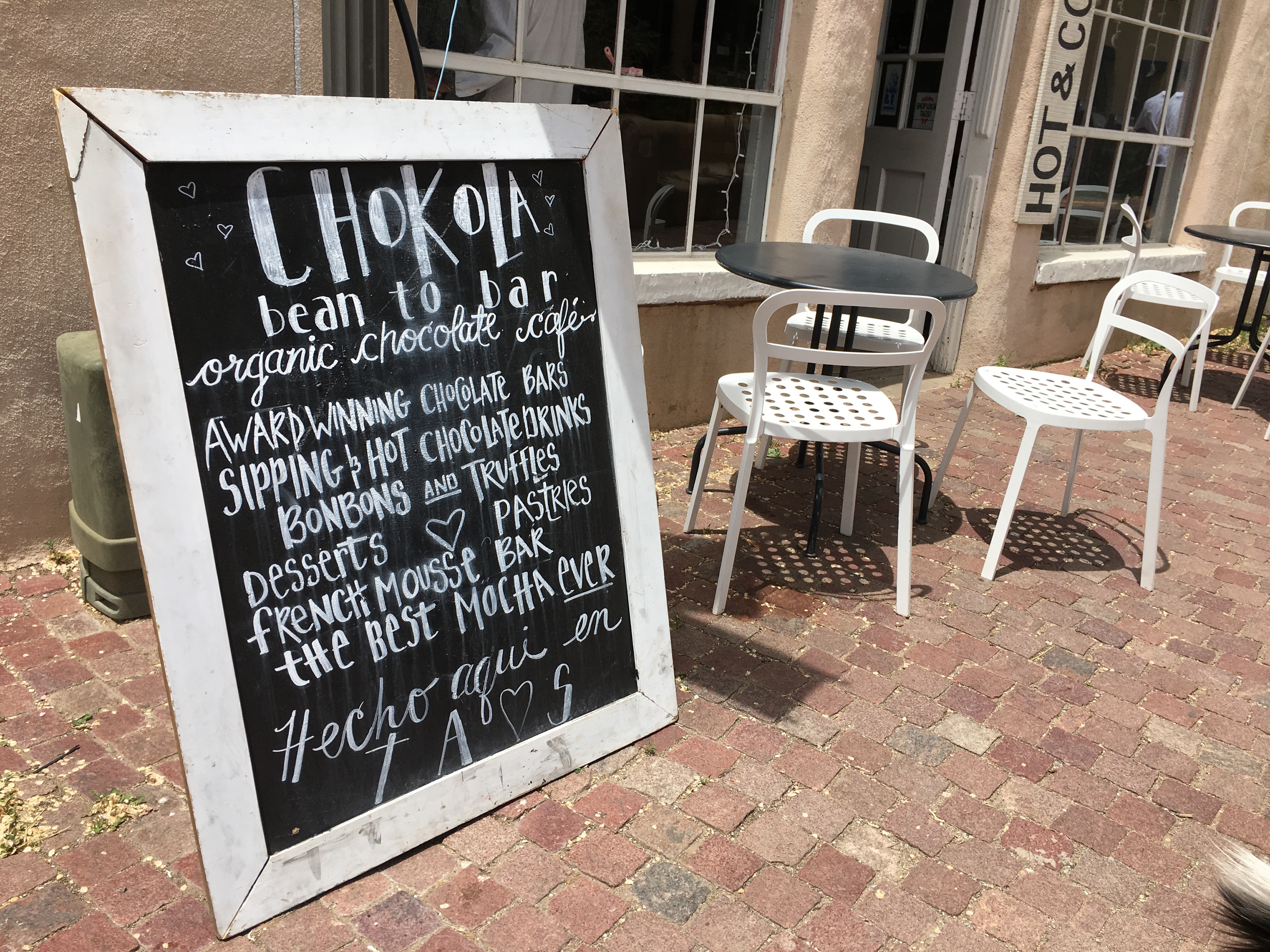 Chokola, Taos, NM | In Search of a Scoop